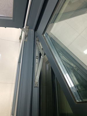 Gepersonaliseerde inwendige schommelkasten Vensters Gemakkelijk schoonmaken Voor commerciële gebouwen