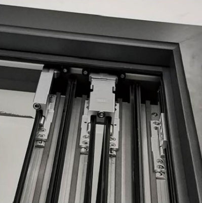 Geïsoleerd glas Aluminium vouwdeuren Customized Aluminium Bifold Doors Wit