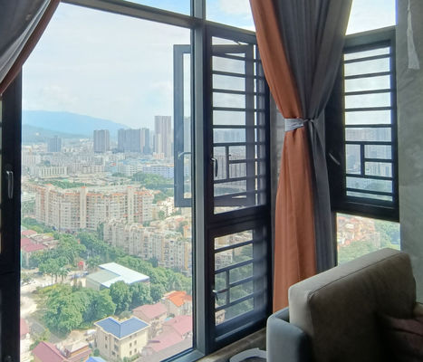 Moderne aluminium schommelvenster geïsoleerd glas schommel open vensters