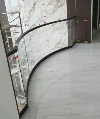 Compact aluminium U-kanaal glazen leuning waterdicht aluminium glazen balustrade