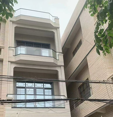 Compact aluminium U-kanaal glazen leuning waterdicht aluminium glazen balustrade