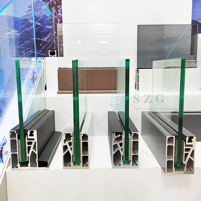 Deck Frameless U Channel Glass Railing Powder Coating voor woonruimte