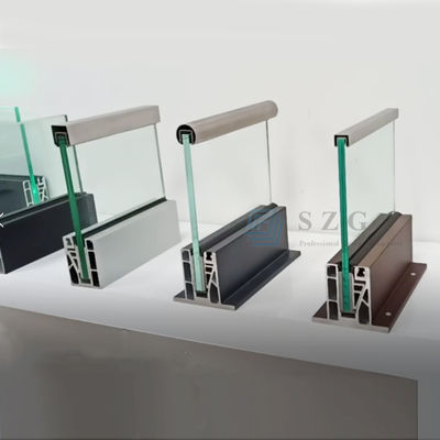 SGCC gehard glas U-kanaal glasbalustrade stabiele structuur LED-licht
