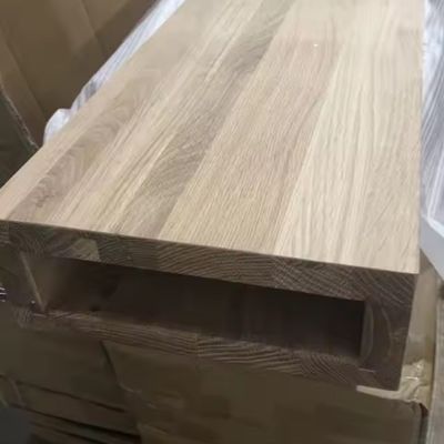 Woonruimte Binnenshuis Drijvende Houten Trap Elegant Ontwerp Met Rode Eik / Witte Eik Tread