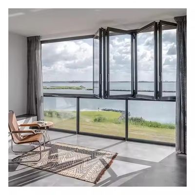 1.5mm Aluminium vouwvensters Langdurig met horizontaal vouwpatroon en geanodiseerd frame afwerking