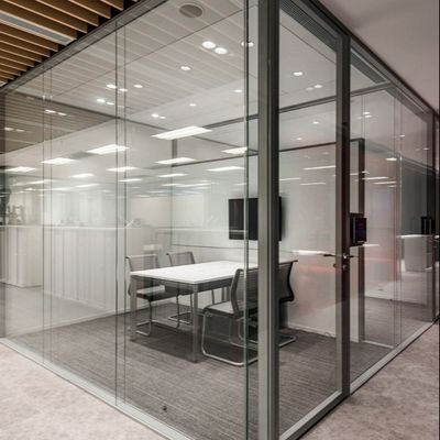 Aluminium dubbele glazen schommeldeur winkel voorzijde Aluminium dubbele scharnieren deuren