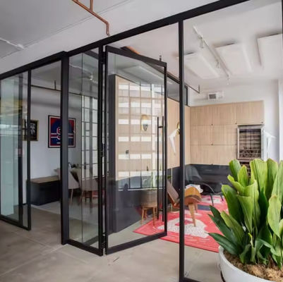 Automatisch openende aluminium schommeldeur met 24 uur online ondersteuning en meer dan 5 jaar garantie