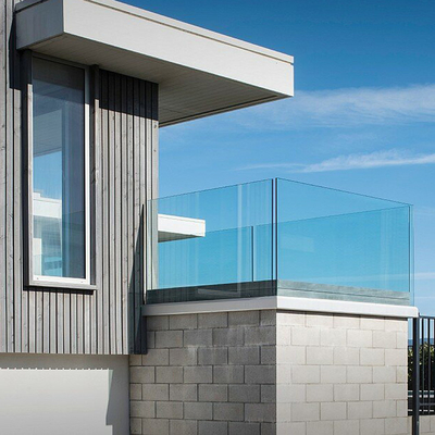 Anti-orkaan Veiligheid Gehard Gelaagd Glas Buitenreling Balustrade Voor Balkon