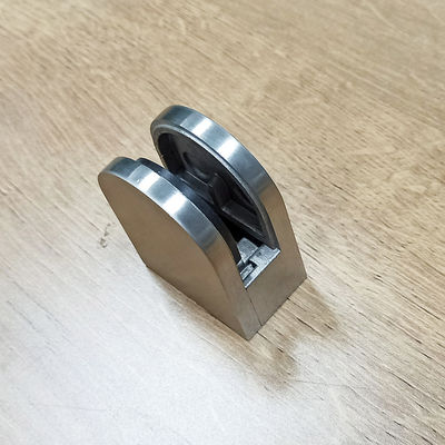 Frameless gehard glas paneel Trappenrail verstelbaar ontwerp boog Grip Klem 304 316 Fitting