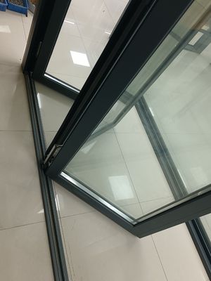 Robuuste stapelbare aluminium vouwdeuren Modern ontwerp aluminium grijze tweevoudige deuren