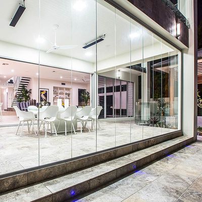 Bi-opvouwbare deur met dubbele beglazing