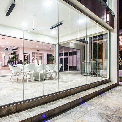 Aluminium Schuifbare Bi-vouw Transparante Gehard Glazen Deuren Voor Scheidingswand Balkon